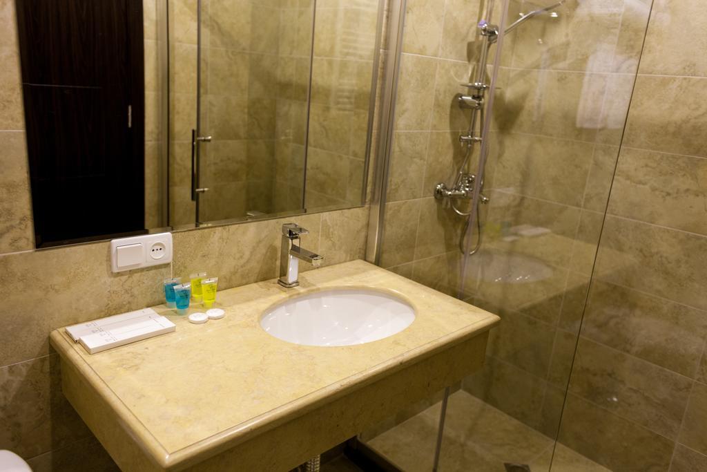 Crystal Hill Resort Bakuriani Εξωτερικό φωτογραφία